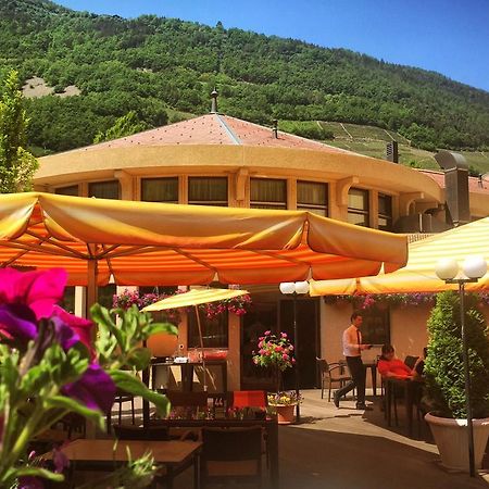 Hotel Restaurant La Porte D'Octodure Martigny Kültér fotó